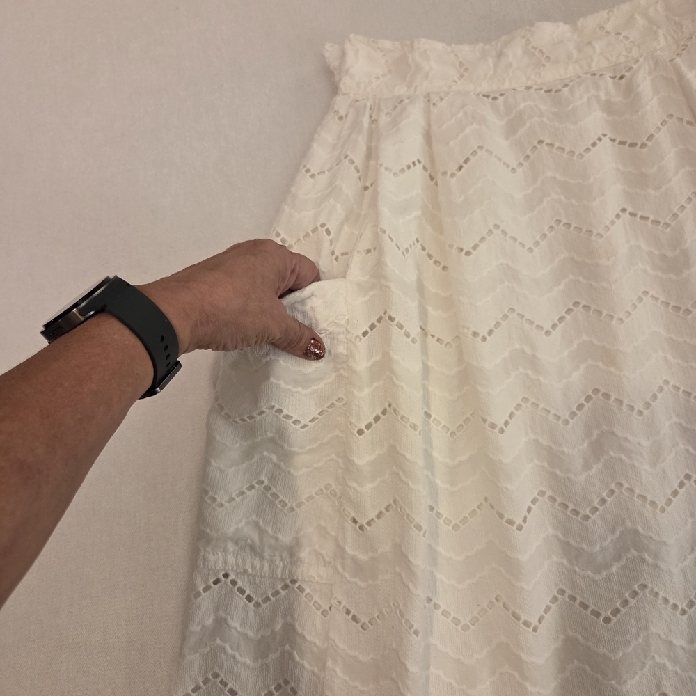 ANTHROPOLOGIE Γ TRACY REESE White Eyelet Chevron Patchβ Pocket Midi Skirt Size 4 - Picture 8 of 13
